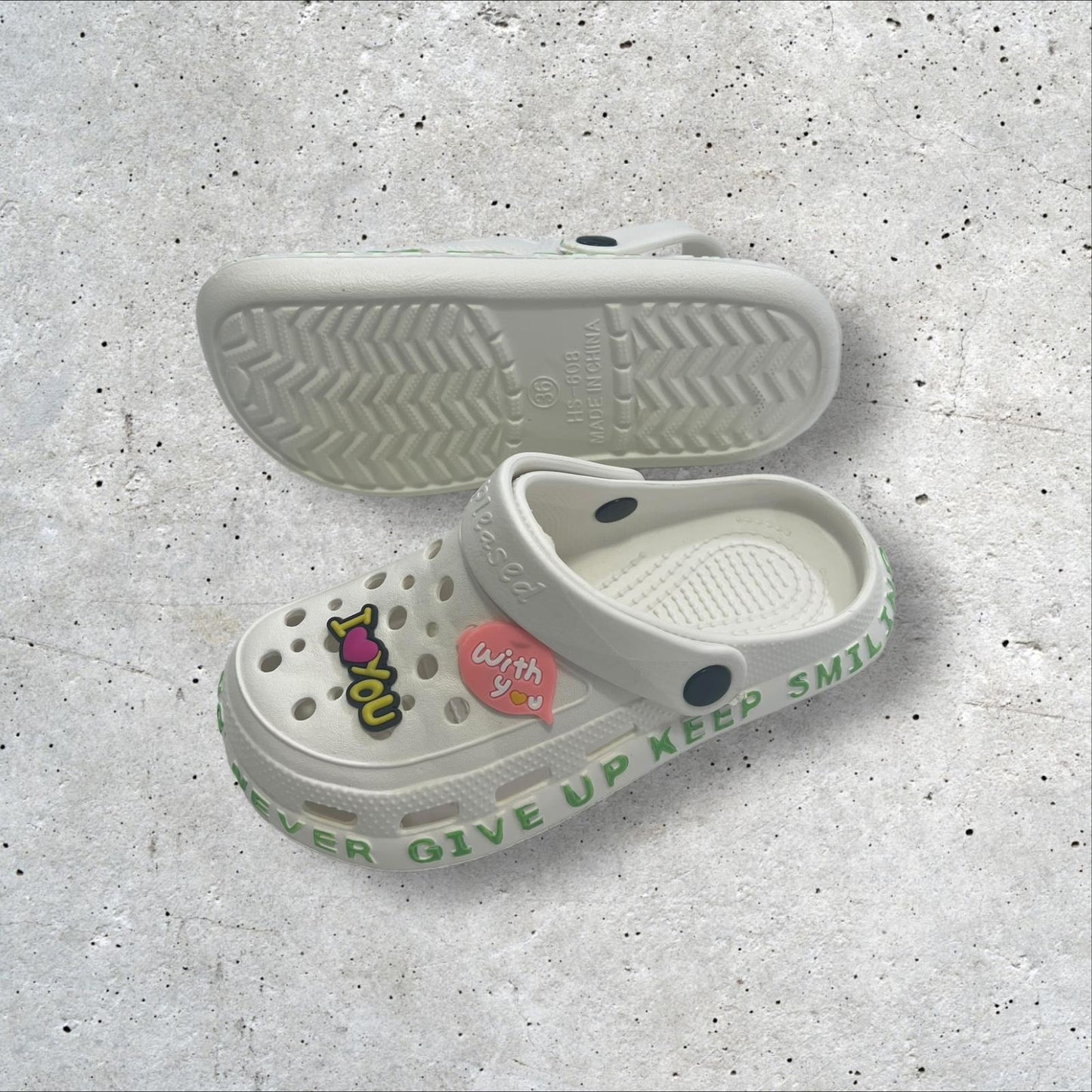 19022-2 Stylish & Comfortable Slipper with Beautiful Stickers