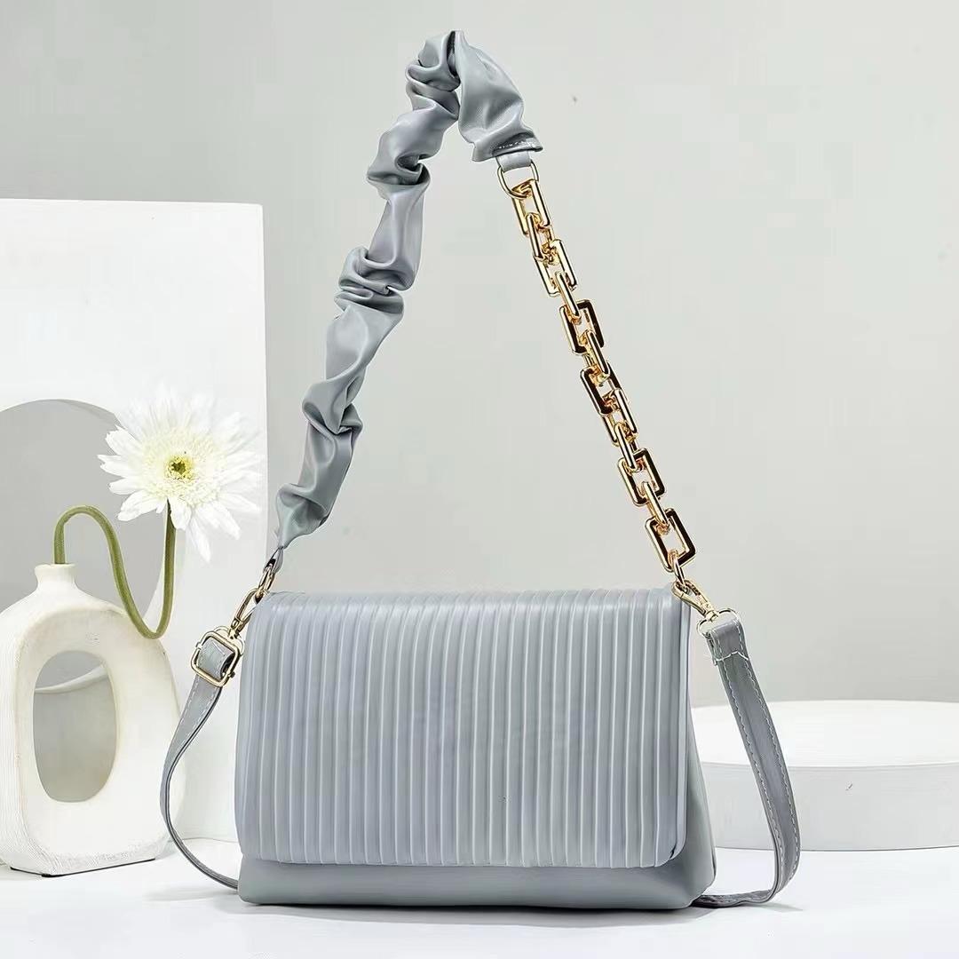 Women's bag 19028-25 / Gray