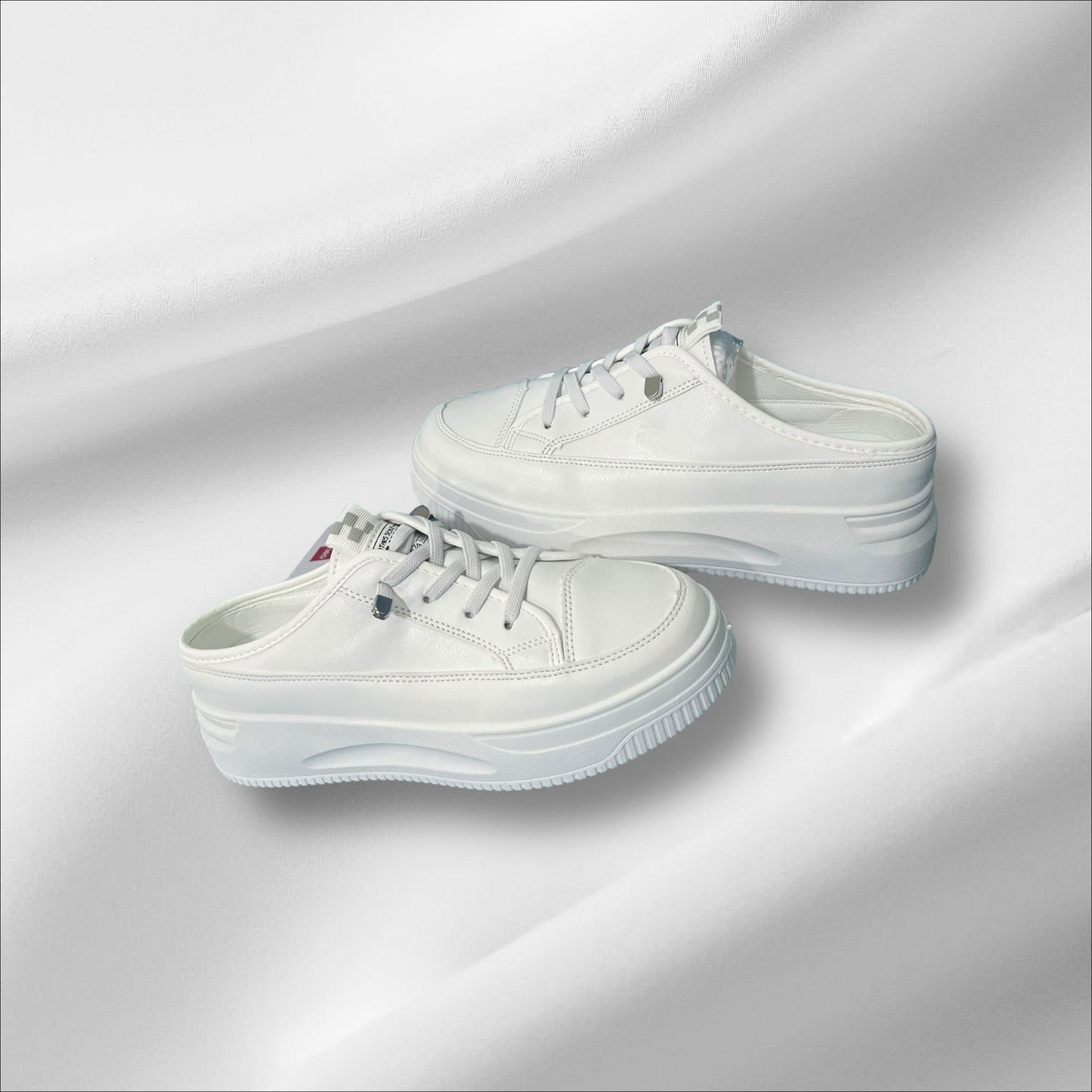 Women Fashion Sneakers - A96