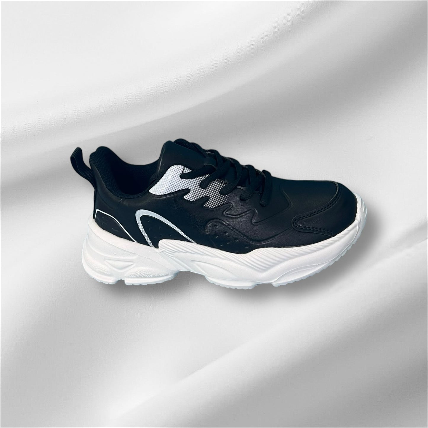 Athletic Shoes Women - Y66