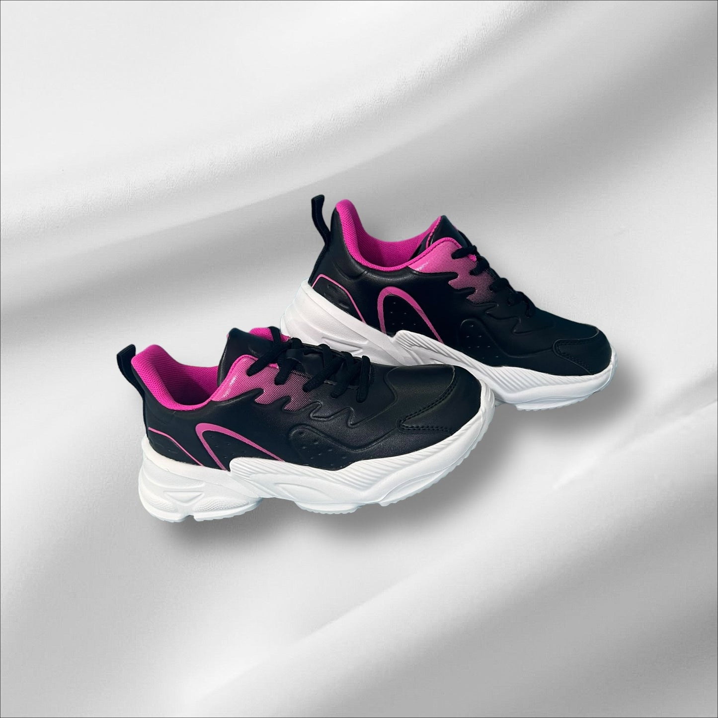 Athletic Shoes Women - Y66